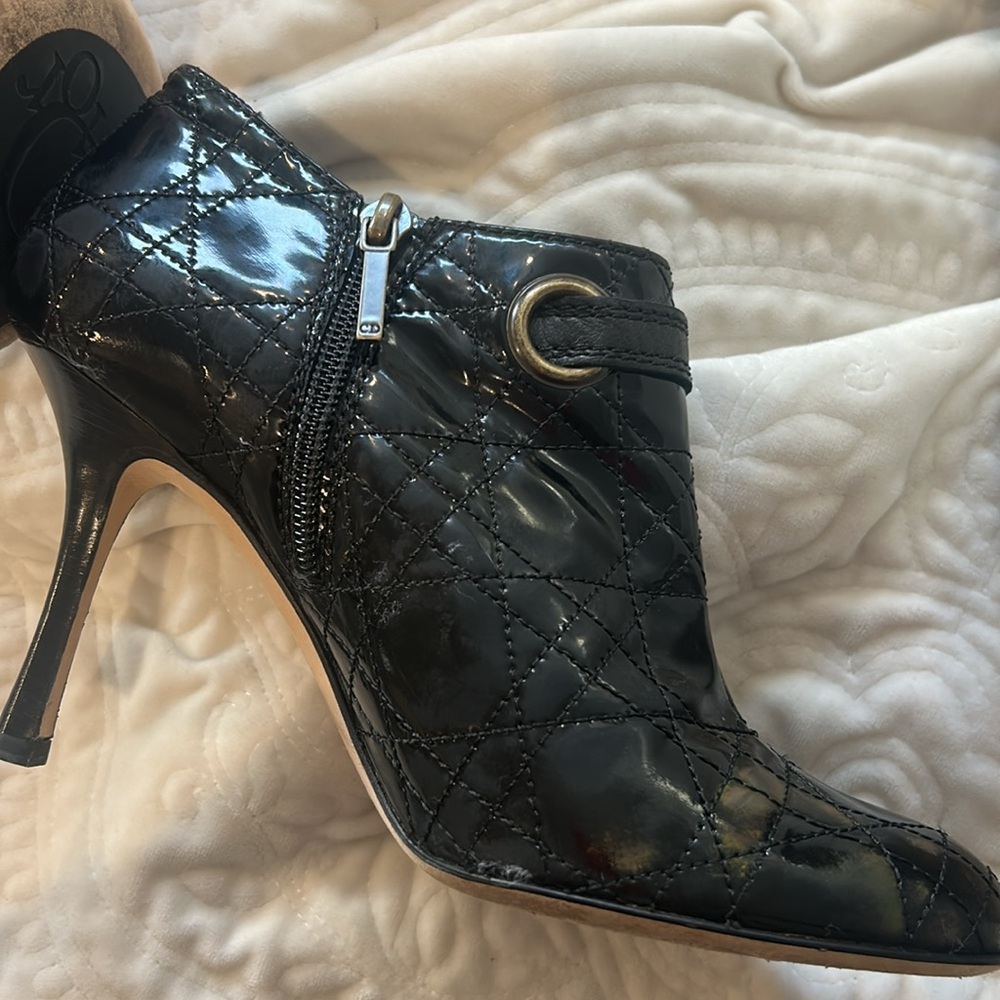 DIOR Black Patent Leather Signature Booties- 8.5 - Picture 10 of 13